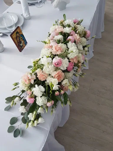 Kwiaciarnia Niespodzianka - Poczta Kwiatowa